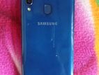 Samsung Galaxy A20 (Used)