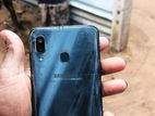 Samsung Galaxy A30 (Used)