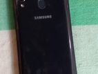 Samsung Galaxy A30 (Used)