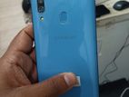 Samsung Galaxy A30 64GB (Used)