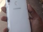 Samsung Galaxy A30 (Used)