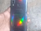 Samsung Galaxy A40 (Used)