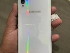 Samsung Galaxy A70 6GB 128GB (Used)