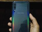 Samsung Galaxy A70 (Used)