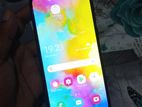 Samsung Galaxy M20 3GB 32GB (Used)