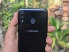 Samsung Galaxy M20 3GB 32GB (Used)