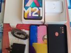 Samsung Galaxy M21 6GB 128GB (Used)