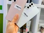 Samsung Galaxy S22 5G 256GB (Used)
