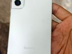 Samsung Galaxy S22 (Used)