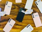 Samsung Galaxy S22 8GB / 256GB (Used)