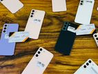 Samsung Galaxy S22 8GB / 256GB (Used)