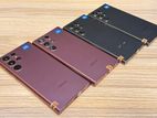 Samsung Galaxy S22 Ultra 256GB-Burgundy,Black (Used)