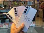 Samsung Galaxy S22 (Used)