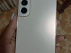Samsung Galaxy S22 (Used)