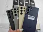 Samsung Galaxy S23 256GB LINE LCD (Used)