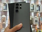 Samsung Galaxy S24 Ultra 12/256GB (Used)