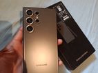Samsung Galaxy S24 Ultra 256GB (Used)