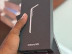 Samsung Galaxy S25 12GB/256GB 4000mAh (Brand New)