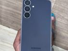Samsung Galaxy S25 FE 𝐒𝐀𝐌𝐒𝐔𝐍𝐆 𝐒𝟐𝟓𝐅𝐄 (Used)