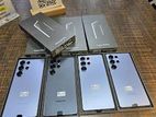 Samsung Galaxy S25 Ultra 256GB 12GB RAM 5G. (Brand New)