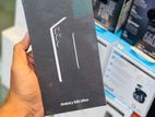Samsung Galaxy S25 Ultra (Brand New)