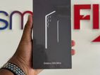 Samsung Galaxy S25 Ultra (Brand New)