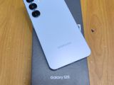 Samsung Galaxy S25 (Used)