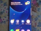 Samsung Galaxy S7 Edge 4GB 32GB (Used)