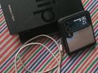 Samsung Galaxy Z Flip 4 (Used)