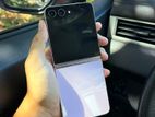Samsung Galaxy Z Flip 5 256GB (Used)