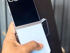 Samsung Galaxy Z Flip 6 256GB (Used)