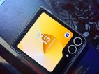Samsung Galaxy Z Flip 6 (Used)