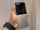 Samsung Galaxy Z Flip 6 (Used)