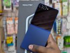 Samsung Galaxy Z Flip 7 (Used)