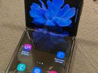 Samsung Galaxy Z Flip 256GB (Used)