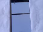 Samsung Galaxy Z Flip 8GB|256GB (Used)