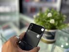Samsung Galaxy Z Flip (Used)
