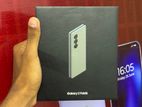 Samsung Galaxy Z Fold 6 12GB+256GB (Brand New)