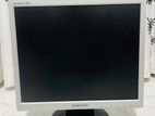 Samsung SyncMaster 720N Monitor