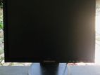Samsung Syncmaster 740B LCD Monitor