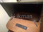 Samsung TV 24 inch