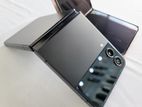 Samsung Z Flip 4 5G 256GB 8GB Black (Used)