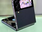 Samsung Z Flip 4 5G 8GB 256GB (Used)