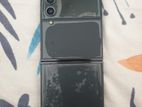 Samsung Z Flip 4 (Used)