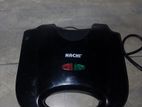 Hachi Sandwich Toaster