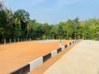 Scenic Land for Sale in Yakkala Kalagedihena