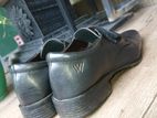 School shoes (Size 4)