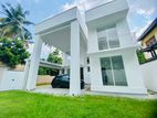 (SD102) Brand New Three Storied House is on sale in Kandana