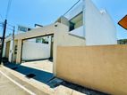 (SE1034) Modern Luxury House for Sale in Nawala