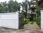 (se1071) Luxurious 4-Bedroom Teak Wood Finished House Sale Rajagiriya